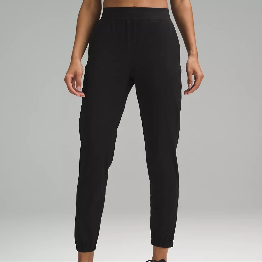 Lululemon Adapted State High-Rise Jogger Full Length in Black | Size 2
